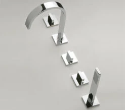 Vado Geo Chrome 5 Hole Bath Shower Mixer Tap With Kit